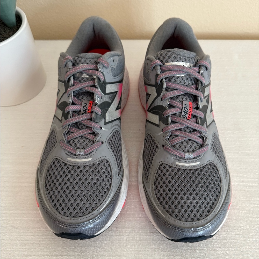 New Balance 940v3 Athletic Sneakers in Gray and Pink - Picture 3 of 14